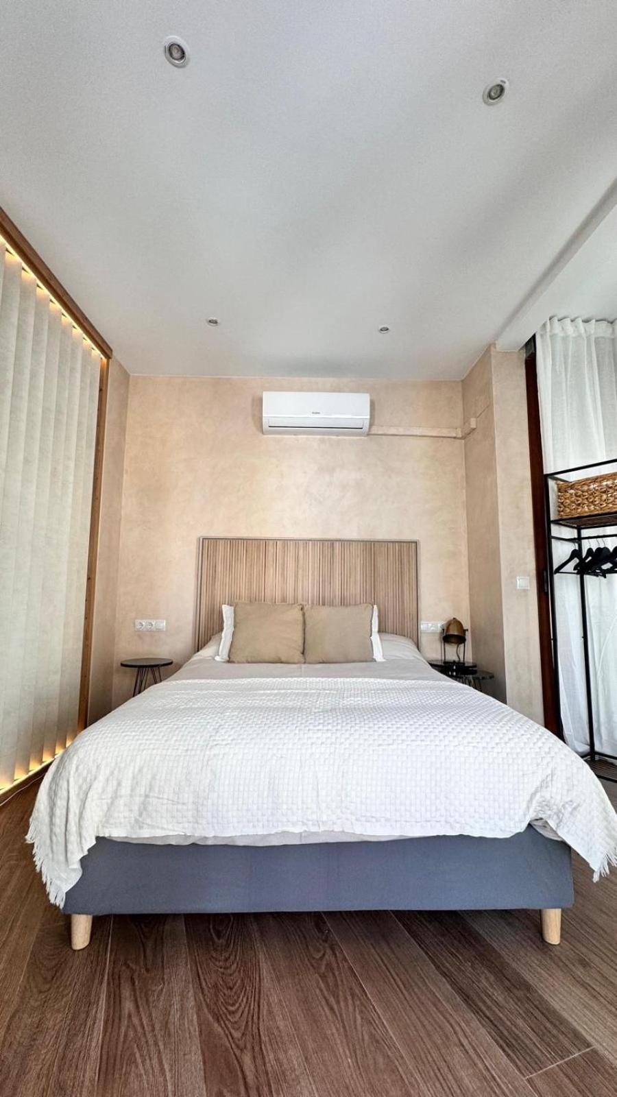 Appartement Wanderlust Loft à Séville Extérieur photo